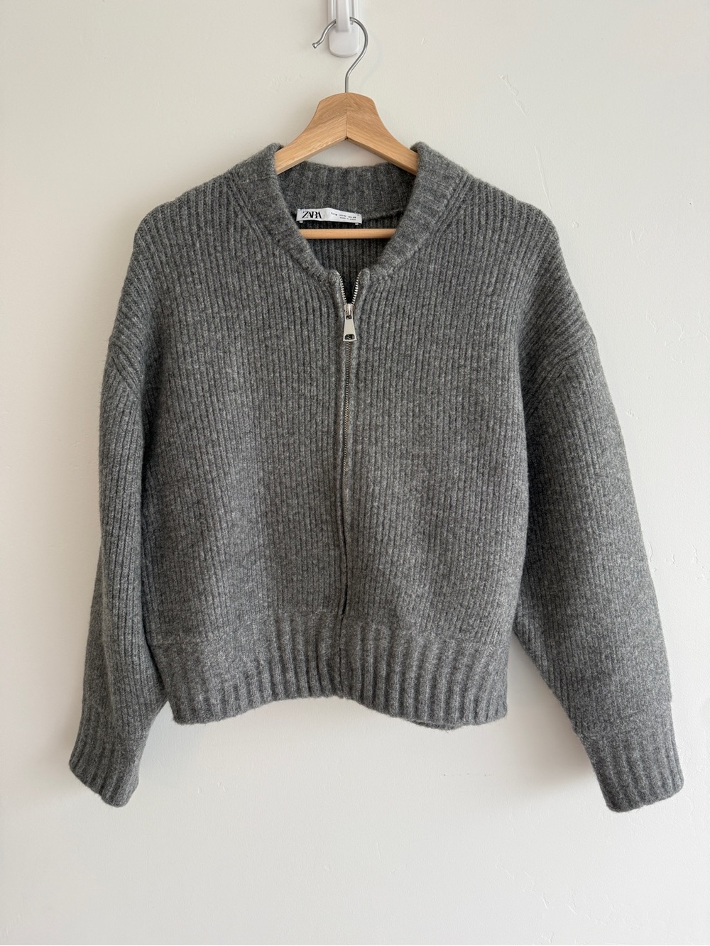 Zara Charcoal Ribbed Zip-Up Sweater Jacket